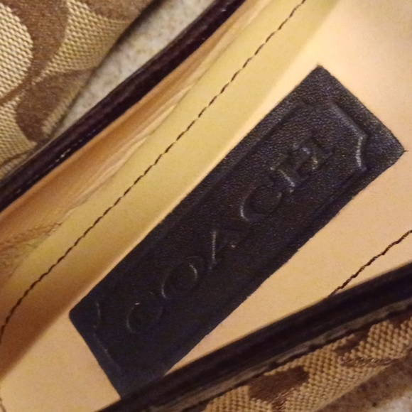 🐾Coach Brown Monogram Loafers🎉 - Picture 9 of 10